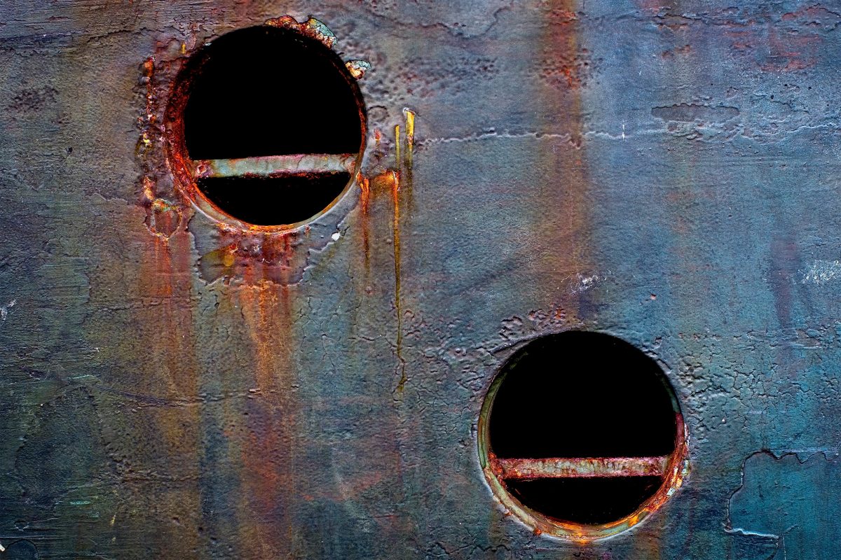 8-pigeon-holes-reading-ships-1200x800.jp